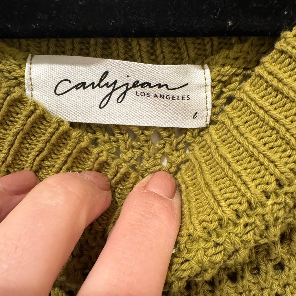 Carly Jean Los Angeles Green Knit Top - Picture 3 of 4